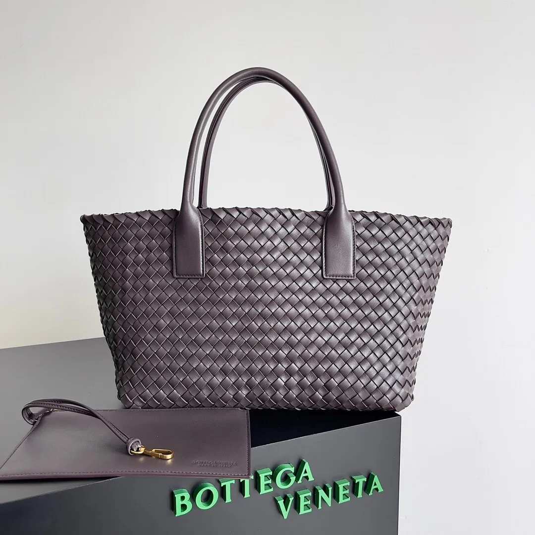 All categories 💚 Authentic bags 💚 BV 2025 new BV handbags